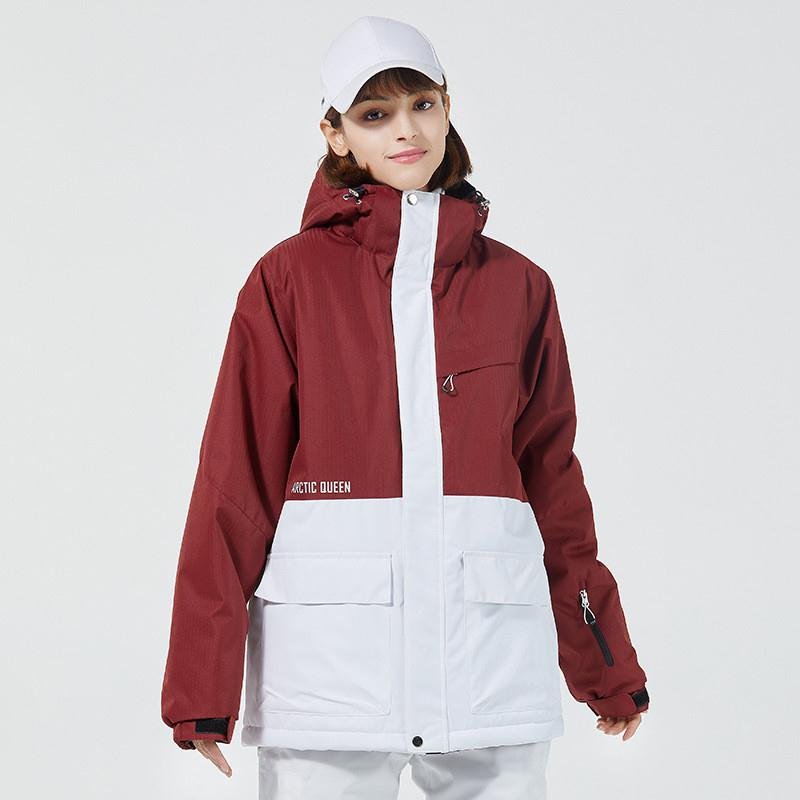 A new ski suit for a Korean girl
