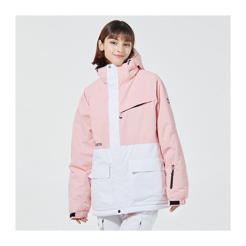A new ski suit for a Korean girl