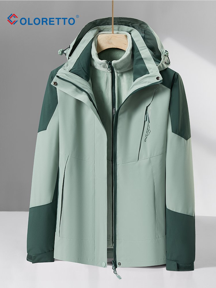 A three-to-one suit for an exterior velvet and a new ski and wind jacket for the autumn winter