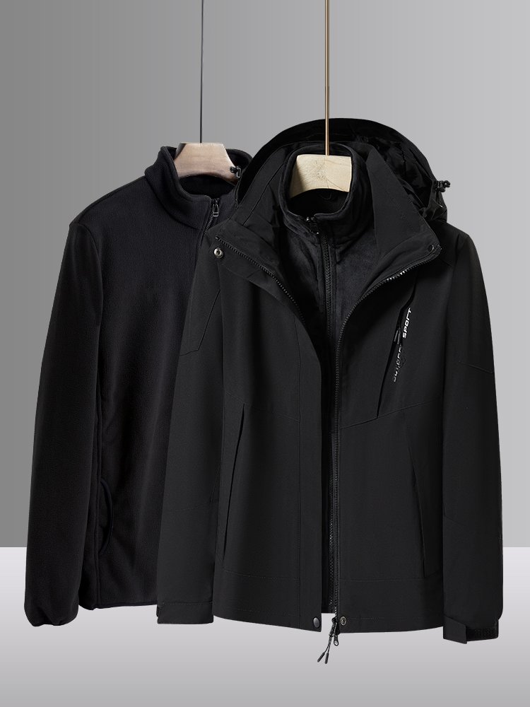 A three-to-one suit for an exterior velvet and a new ski and wind jacket for the autumn winter