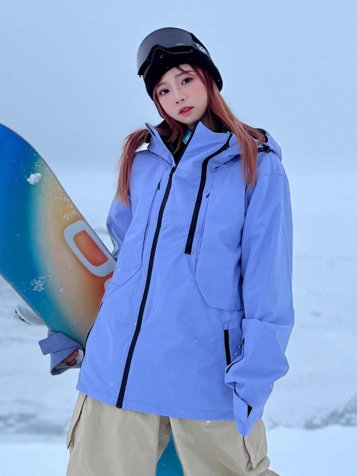 A new 2023 waterproof-skinned double-board man with a warm-country coat