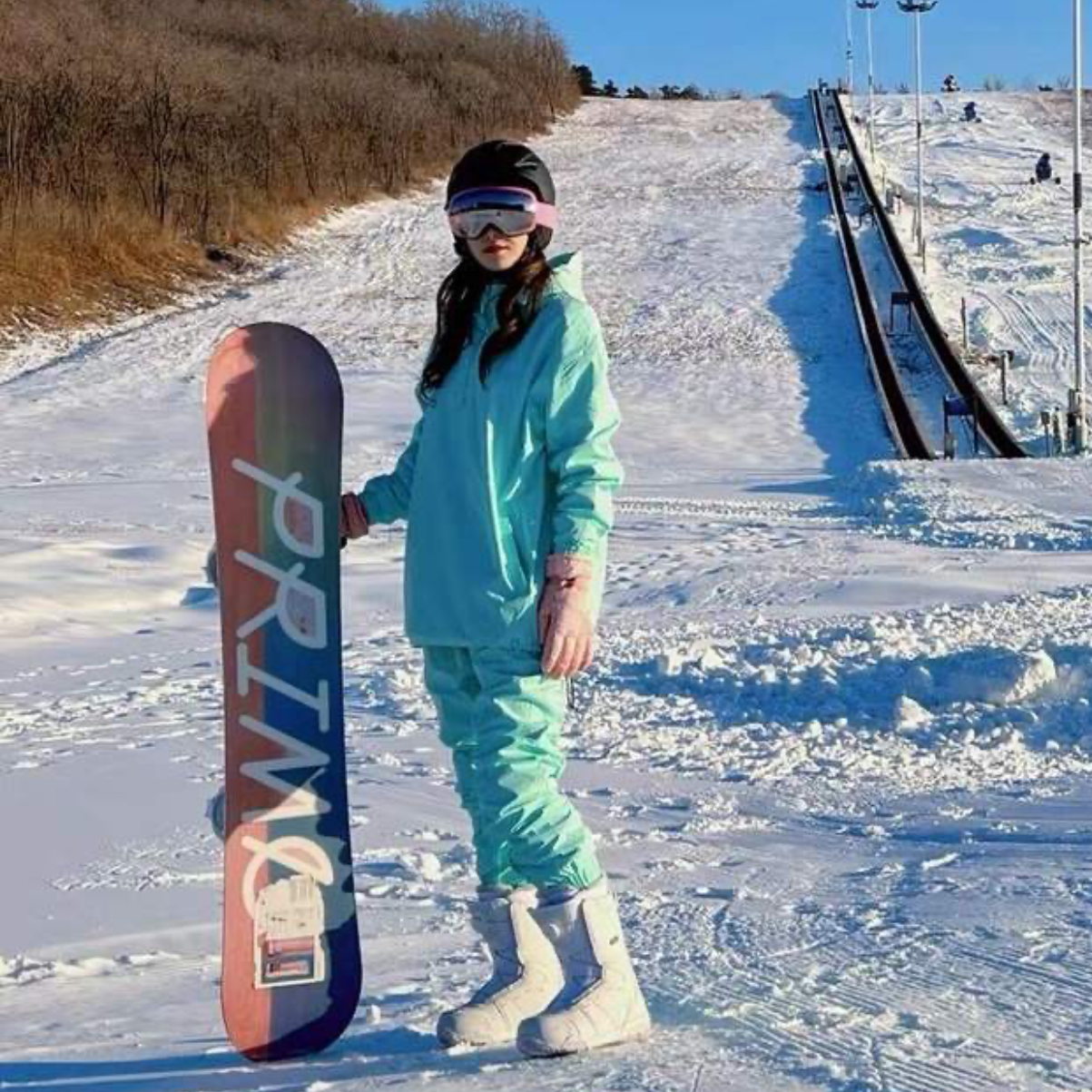 3-DOOR SINGLE-SKI-SKI SUIT WITH KOREAN AIR-TO-HEATING AND WATER-PROOF S