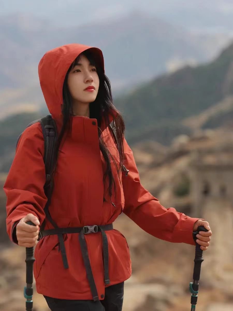 NASA'S ASSAULT SUIT, MEN AND WOMEN, 2024 NEW WIND AND WATER-PROOF, RED-AND-MOUNTAIN SUIT, CUSTOMISED FOR A HIDDEN COAT