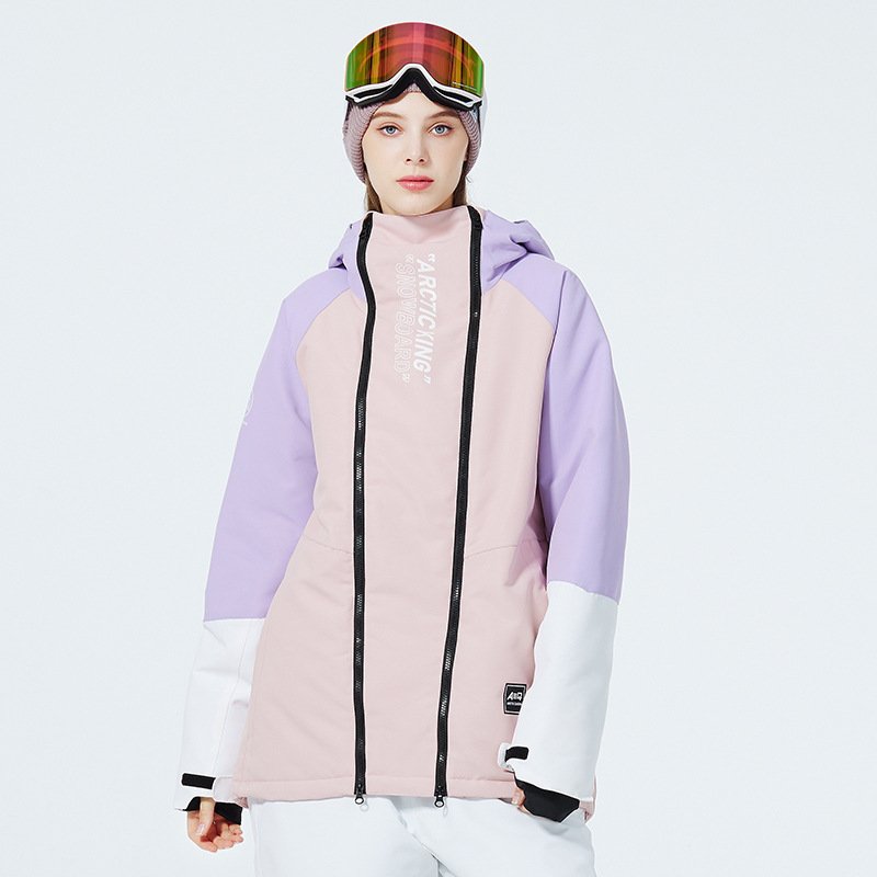 New ski suit for both men and women
