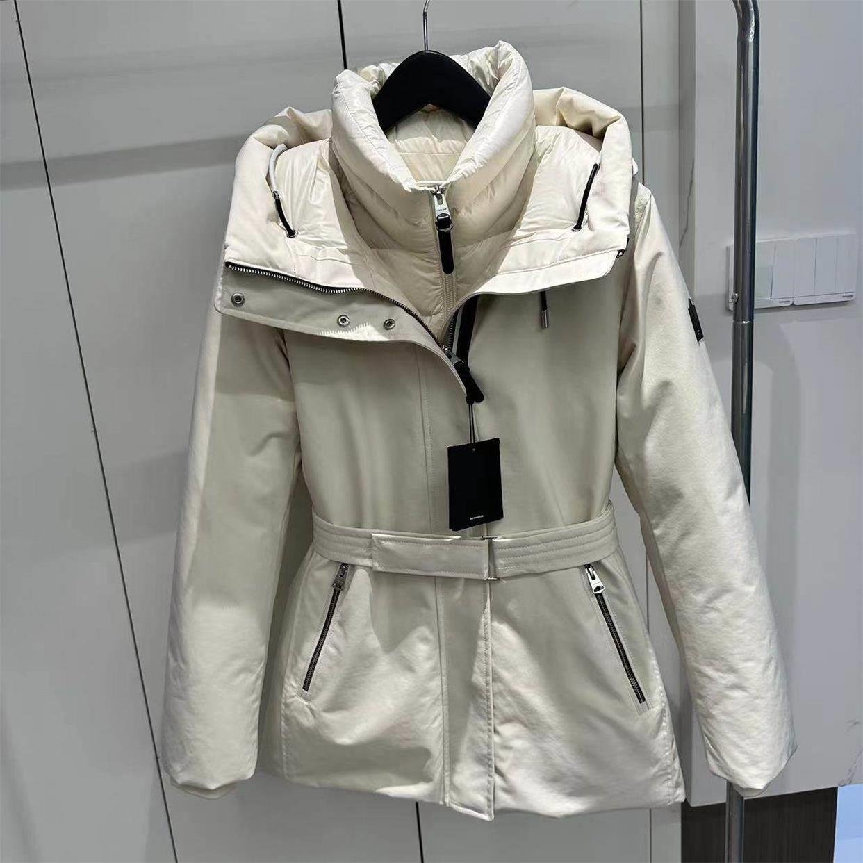 A new Mackage Goose-By Hat, two belt-free skiing feathers