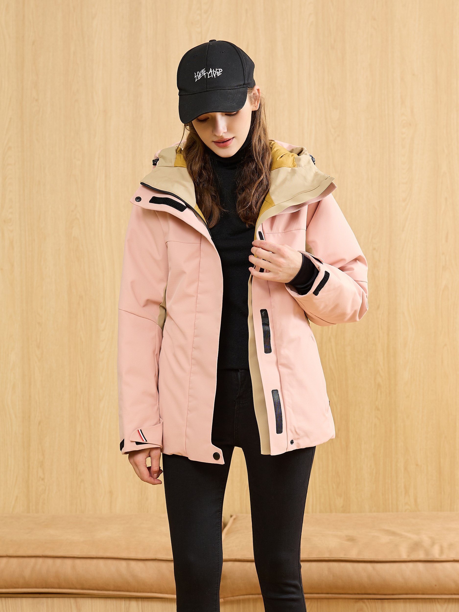 A new, 2023, waterproof, double-boarded, winter coat for a cap-and-fuff lady