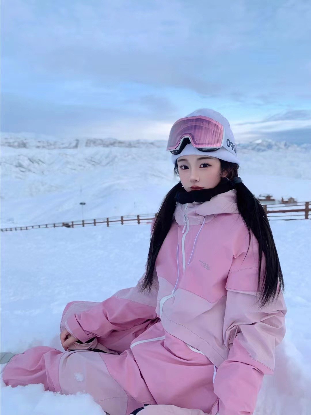 23-24TSI MIRROR PINK DOUBLE-COLOURED SKI SUIT SUIT WITH MEN AND WOMEN