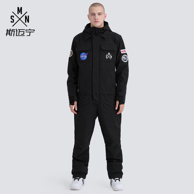 Women in ski suits with wind and water protection and heating, men in a single, double-board foreign trade ski suit