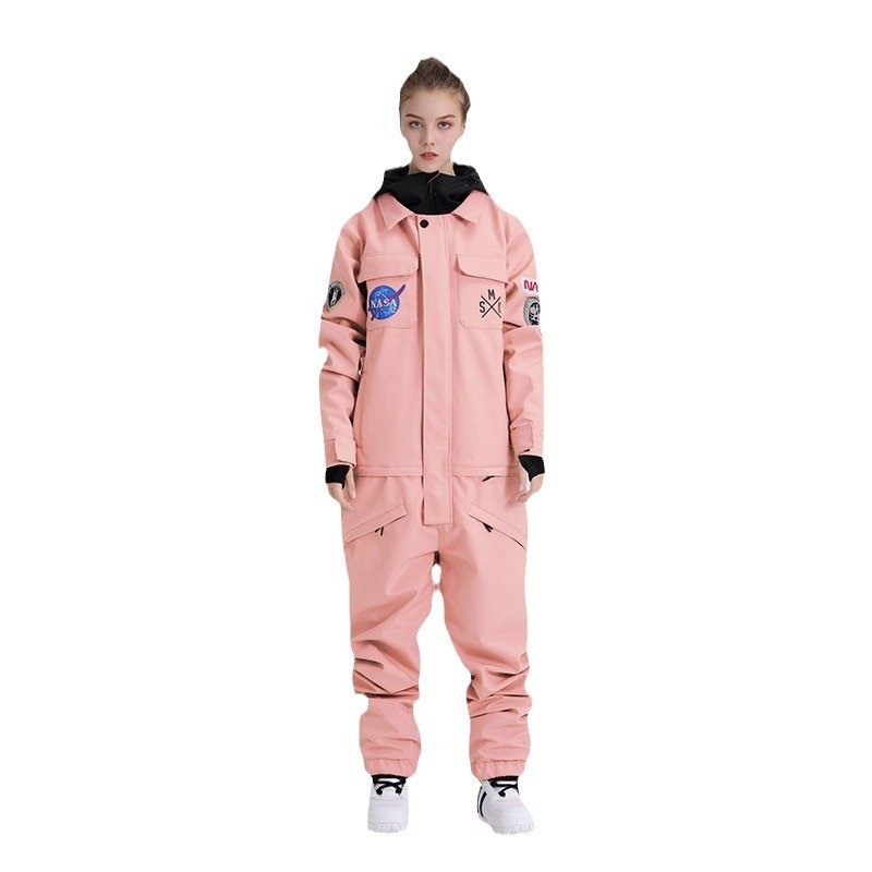 Women in ski suits with wind and water protection and heating, men in a single, double-board foreign trade ski suit