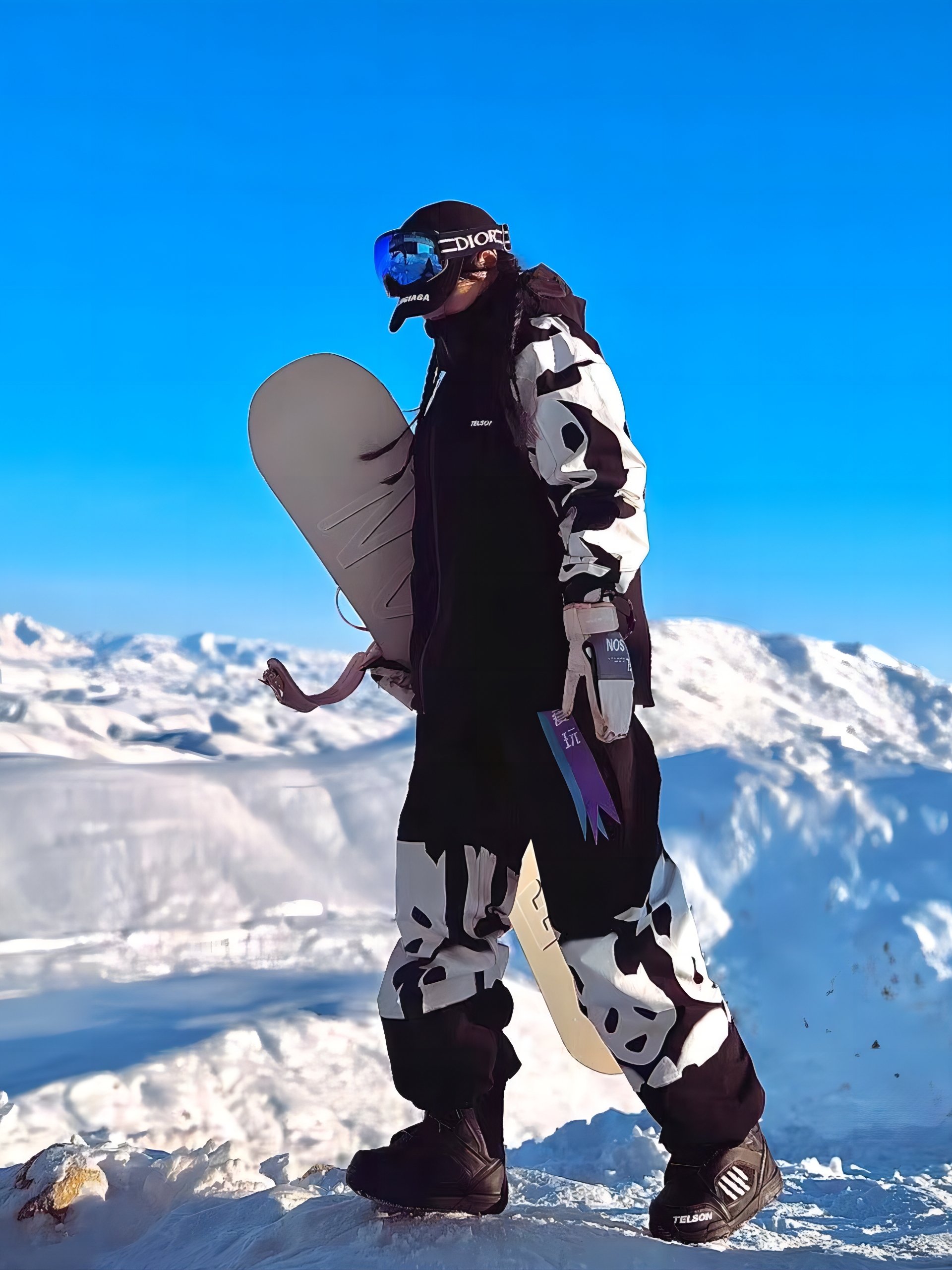TELSON ORIGINAL PANDA BLACK AND WHITE SKI SUIT WITH 3L PRESSURE HIGH-WATER-RESISTANT HIGH-THROUGH-AIR SKI SUIT FOR MEN AND WOMEN