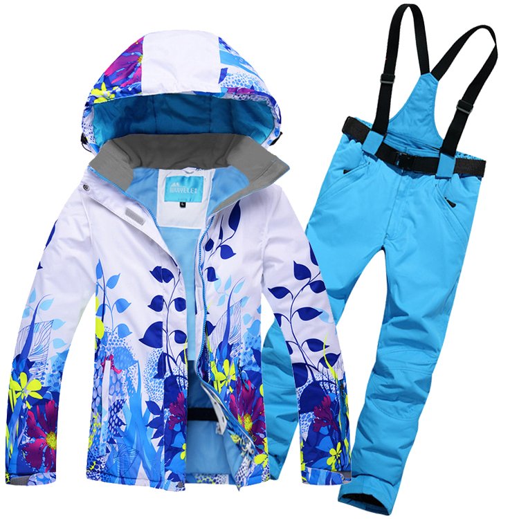 It's a nice ski suit