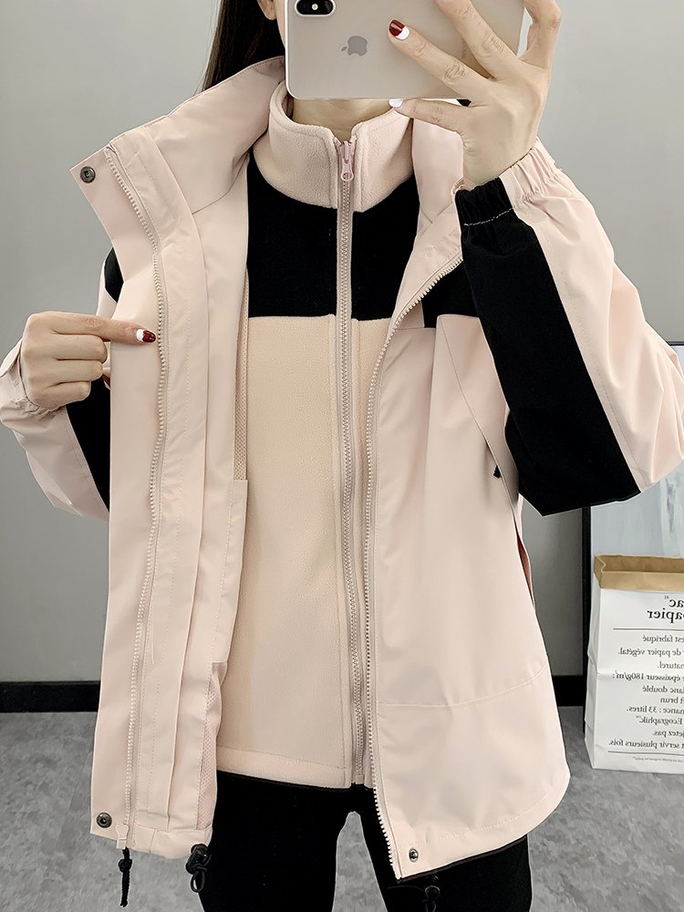 The new 2024, triple-heavy coat for the woman outside, will remove the windproof and waterproof couple skiing