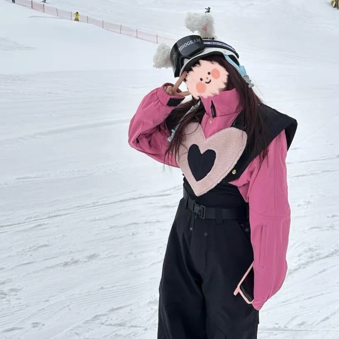 LEASE OF FYUT-COLOURED SKI SUIT JACKETS WITH WINDPROOF PANTS L