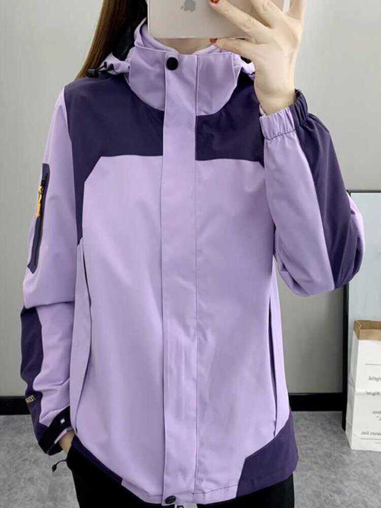 The men and women of the Pimphler outdoor assault suit are three-and-a-half velvet sets to remove wind and water from the camp