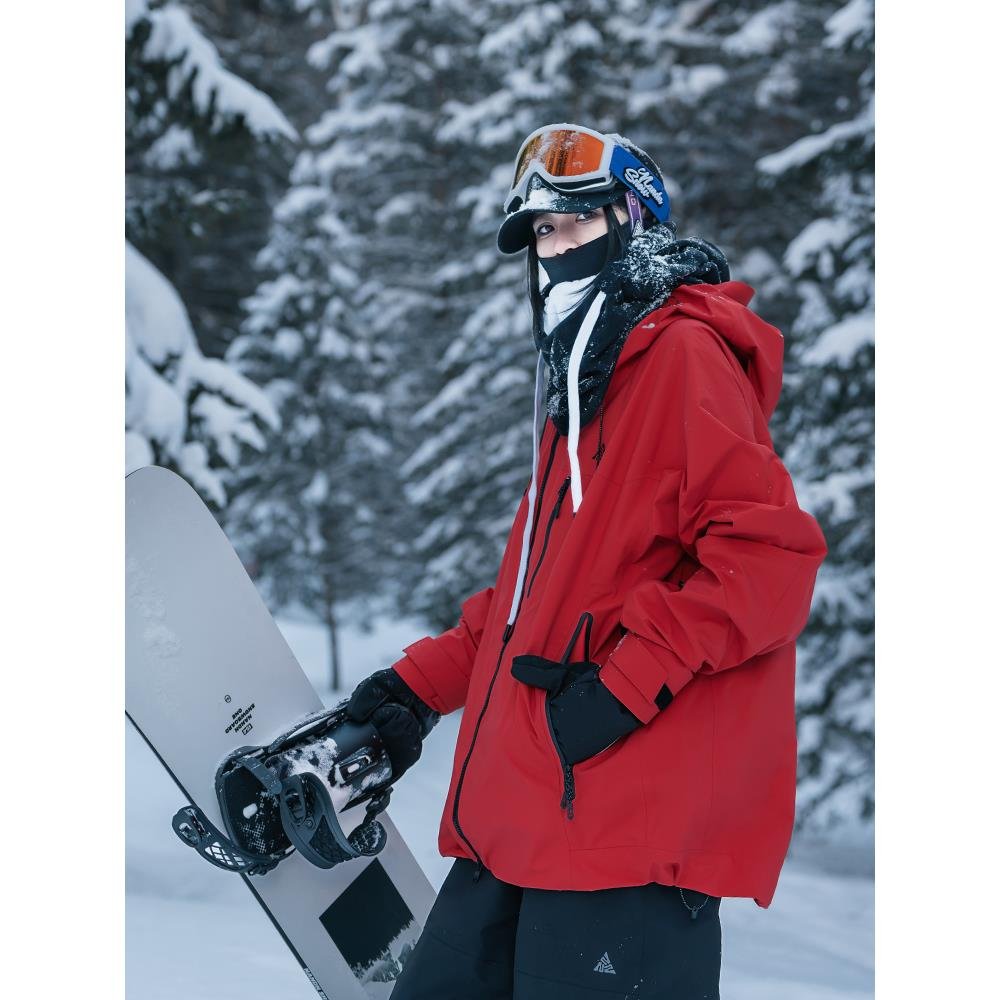 NAN'S SINGLE-BOARD SKATING SUIT, A NEW WATER-PROOFING 3L SPECIALTY