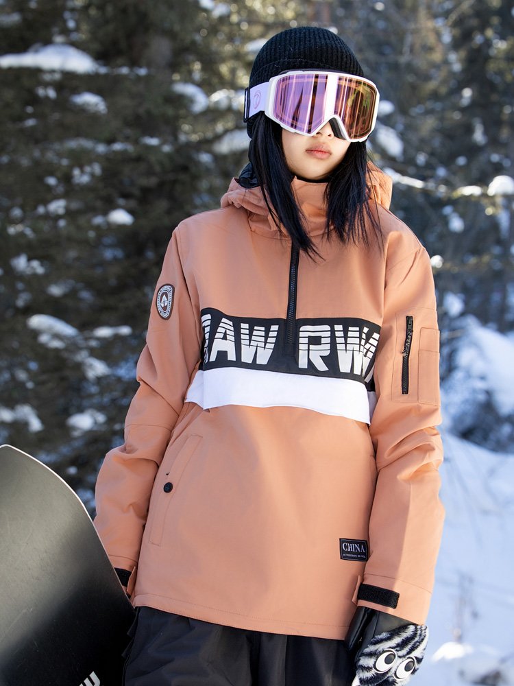 A new ski suit for young women specializing in double-skinned pine lake skating