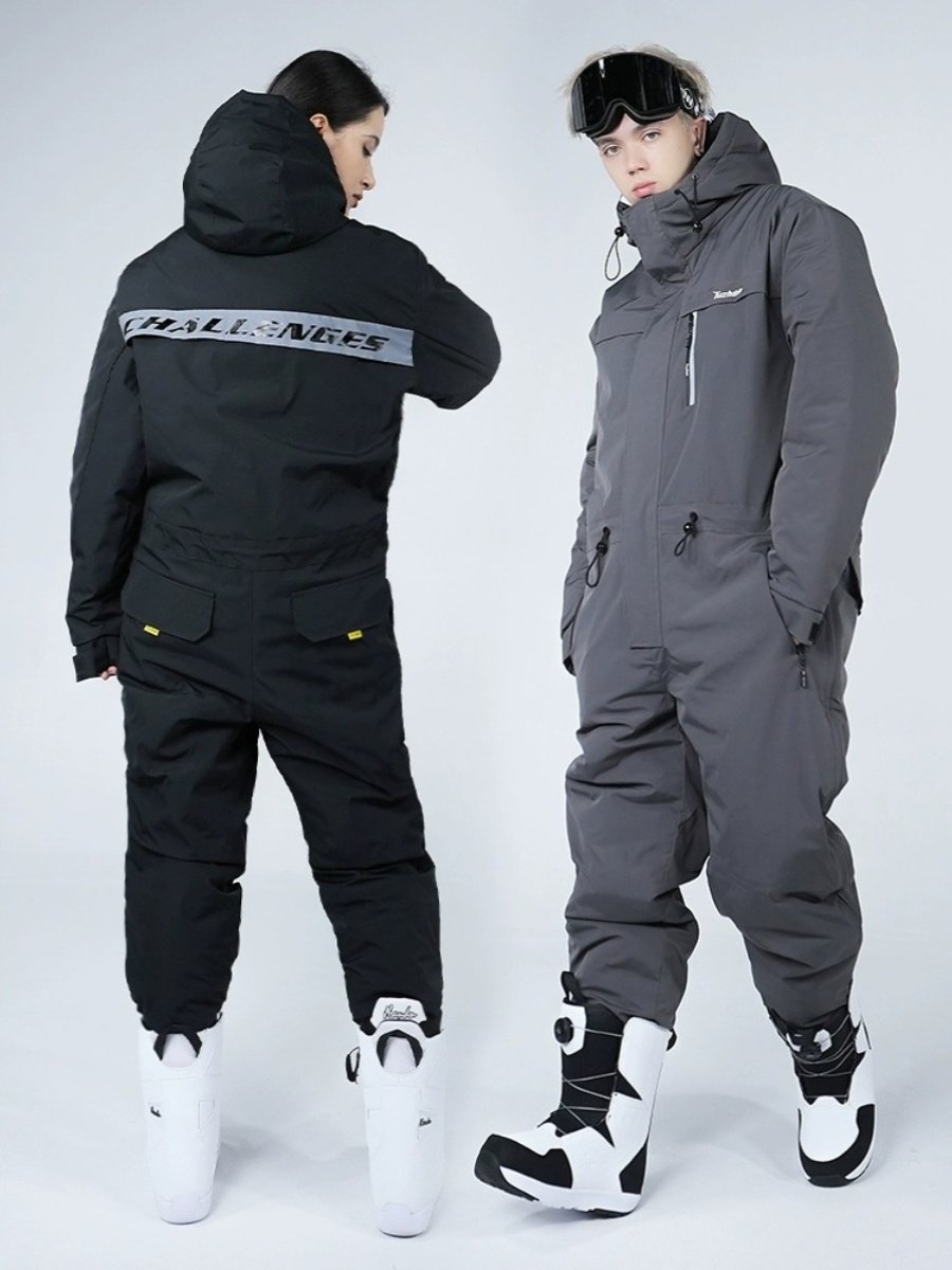 The German ski suit is cold-proof, male and female corrugated with a waterproof, windproof and warmer cycling suit