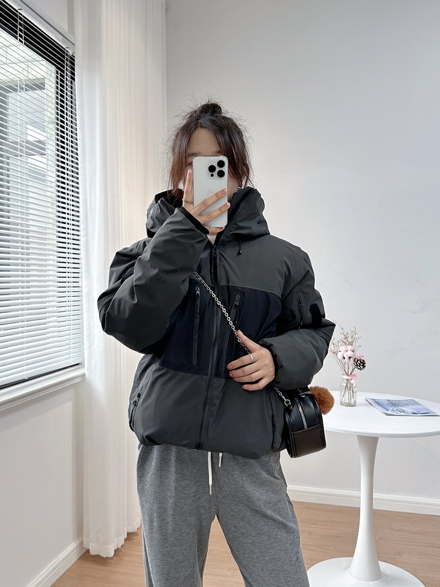 2024 Liu's same outdoor skiing velvet lovers with heavy waterproofs to overcome male and female coats