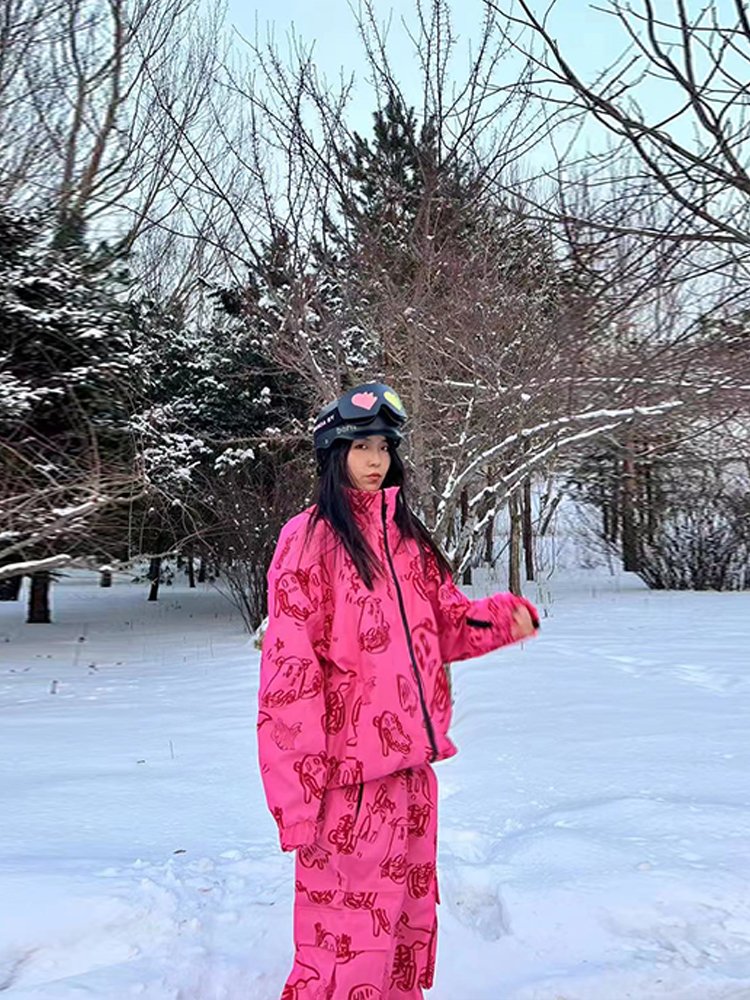 Snowgen's new snow ski suit with a wind and water-proof and velvet-heated skating suit
