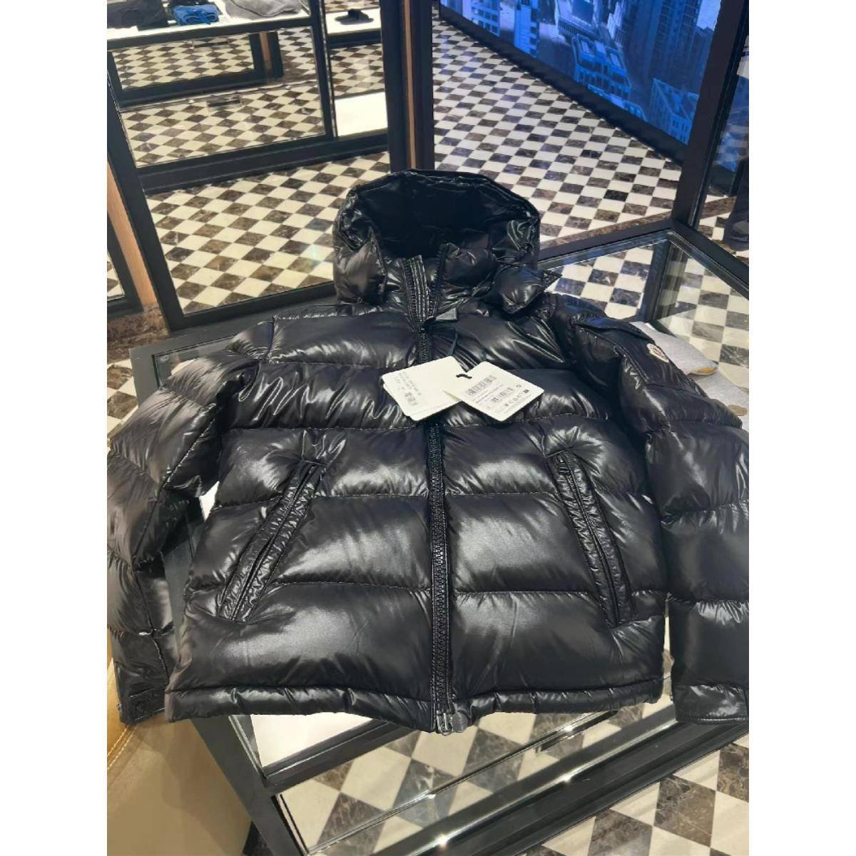 ♪ Back in the season buy Moncler/Munctu Mayamaya short hat bouquet male ski coat girl ♪
