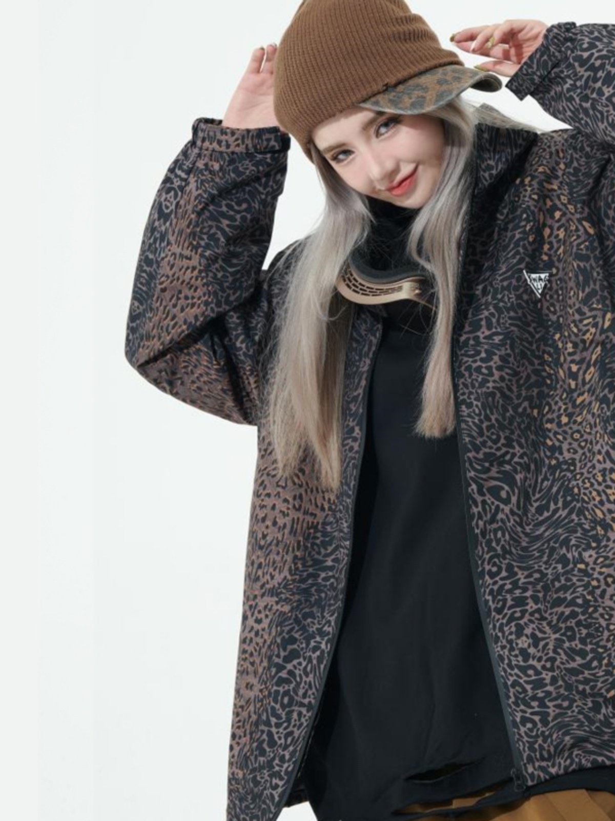 SWAGLI'S NEW LEOPARD-SKIN JACKET, WIND-PROOF, WATER-PROOF, OUT-OF-THE-DOOR LAX SKI SHIRT FOR MEN AND WOMEN