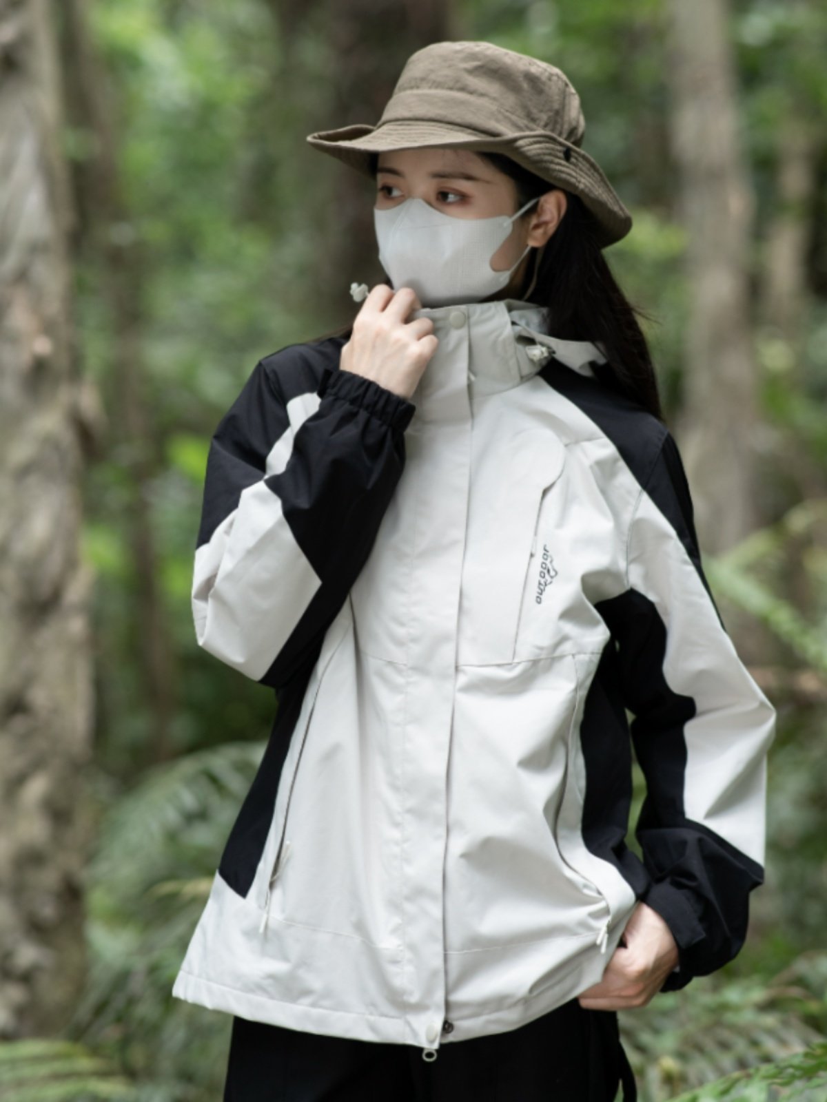 A new 2024 for men and women in a spring and autumn suit