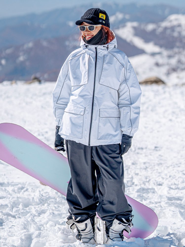 ONE-ON-ONE SKI SUIT, A NEW WATERPROOF 3L SPECIALTY, WINDPROOF AND A NICE COUPLE'S PARATROOPER SUIT