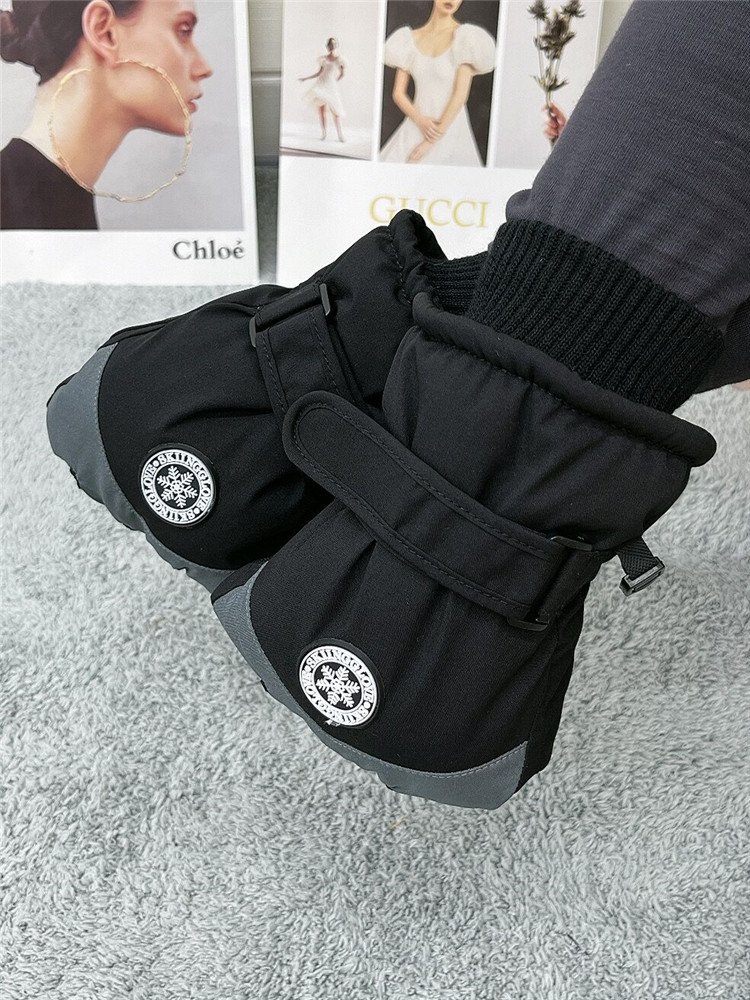 Ski gloves for women riding electric motorcycles and velvet-screened cotton for the winter