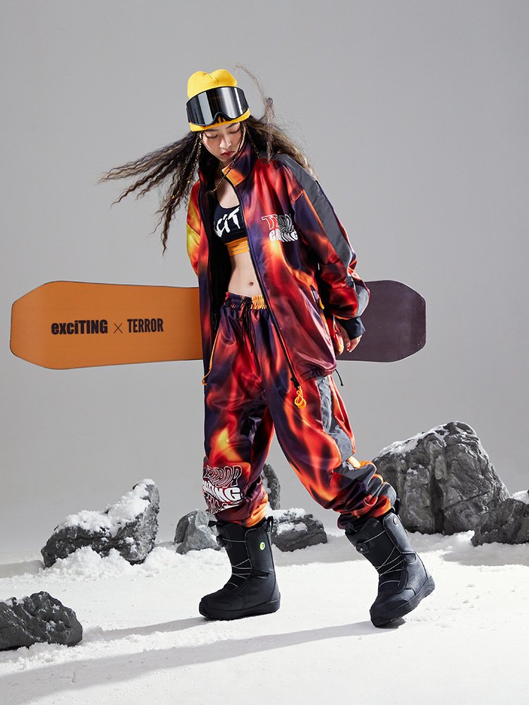 TERROR&exciTING, TERRO & excitING, TURNING IN THE SHIPPING SKIER SHIPPING PLAYING FOR MEN AND WOMEN, AND THE REVISIONING OF THE SLOW-SKILING RULES