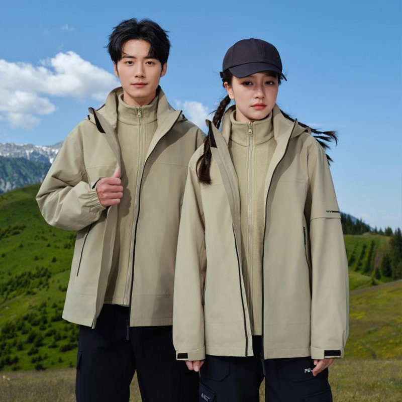 Germany's high-end exterior assault suit, three-to-one male and female, 2024 in autumn winter