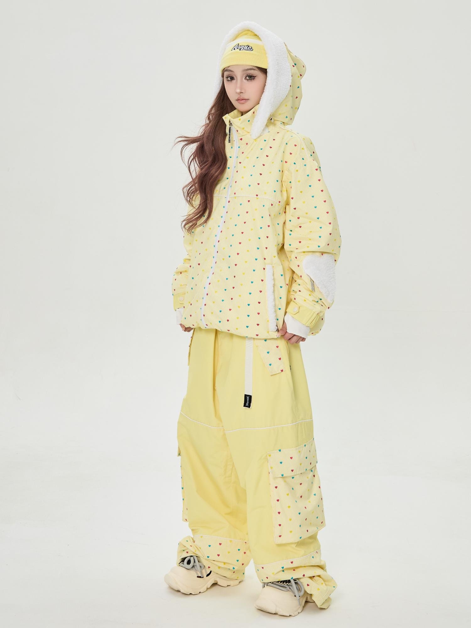 ANANIE'S ORIGINAL SKATING SUIT, SINGLE-CLOTHED PANTS EMBROIDERED, WATERPROOF AND HEATED, BUT SMALL