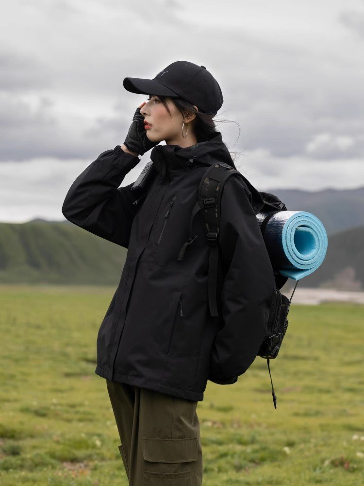 Zebulun's new 2024, three-and-a-half-a-fluenc, waterproof coats for men and women