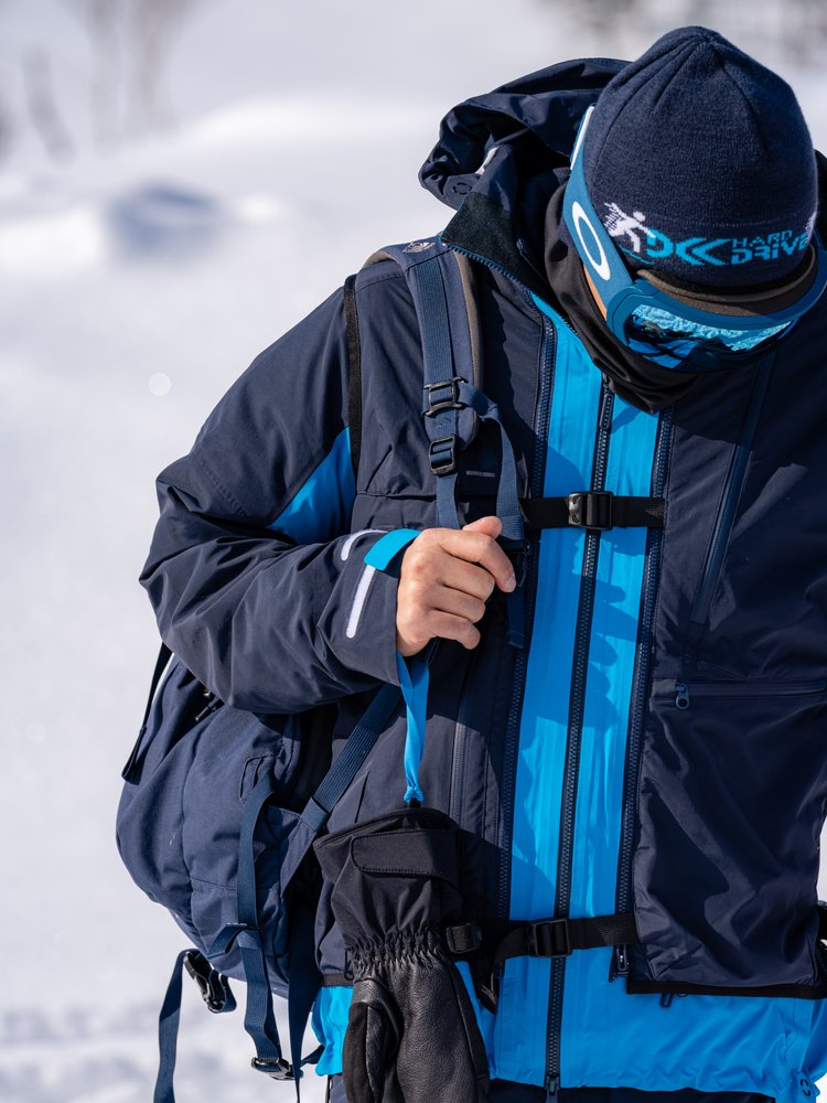 DESCENTE DISANT KAZUKI JOINT DESIGNER, MALE AND FEMALE, SINGLE-BOARD, TWO-BOARD SKI SUIT