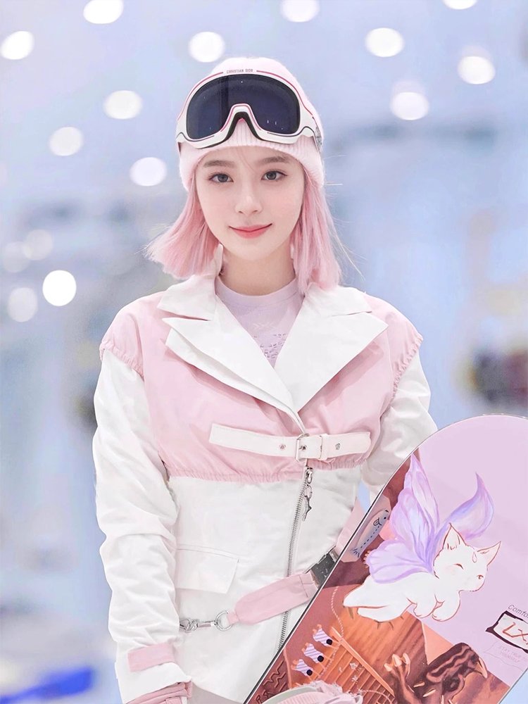 FYUT OUTDOOR SKIING SUIT FOR A WOMAN WITH A WARMER COAT 2024 AND A NEW TWILIGHT PAIR OF SKI PANTS