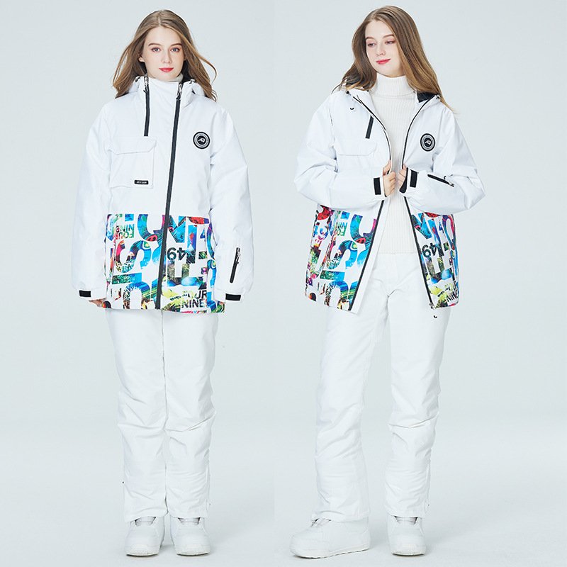 Northeast Harbin snowboarding suit double-board men and women who are wind-proof and water-skinned couples