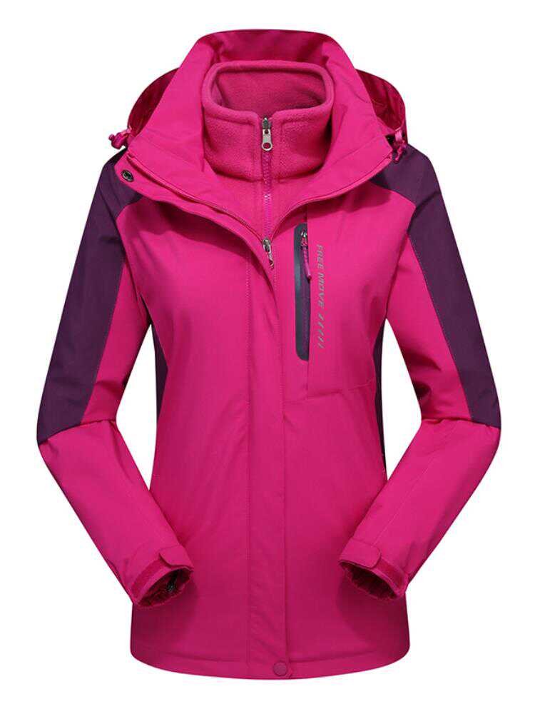 Two sets of windproof and waterproof skiings