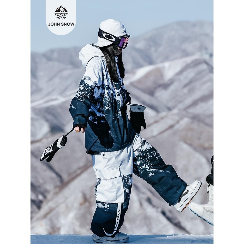 John Snow, a single-board double-board ski suit for men and women