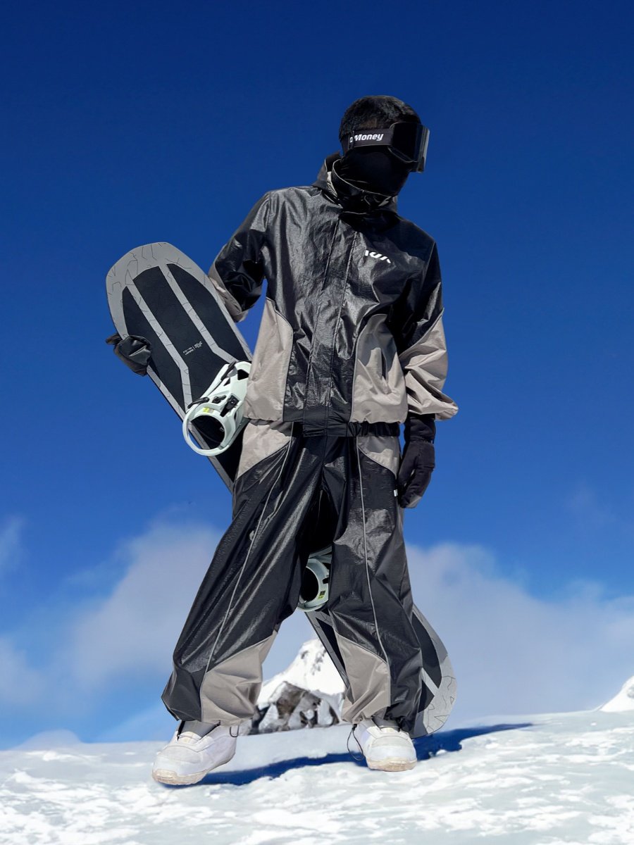 KeepMoney's windproof and water-heating is worth less than a skating rat's country