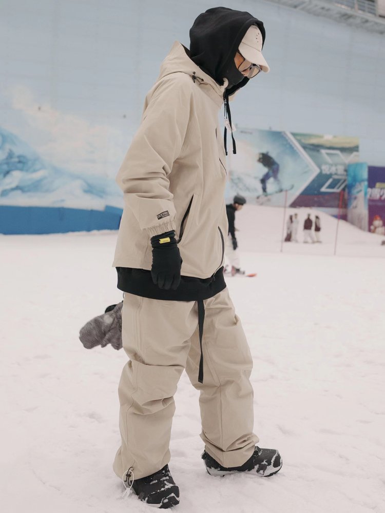 DOOREK SKI SUIT FOR MEN AND WOMEN WITH A SINGLE-SKINNED SPECIALTY IN WATERPROOFING