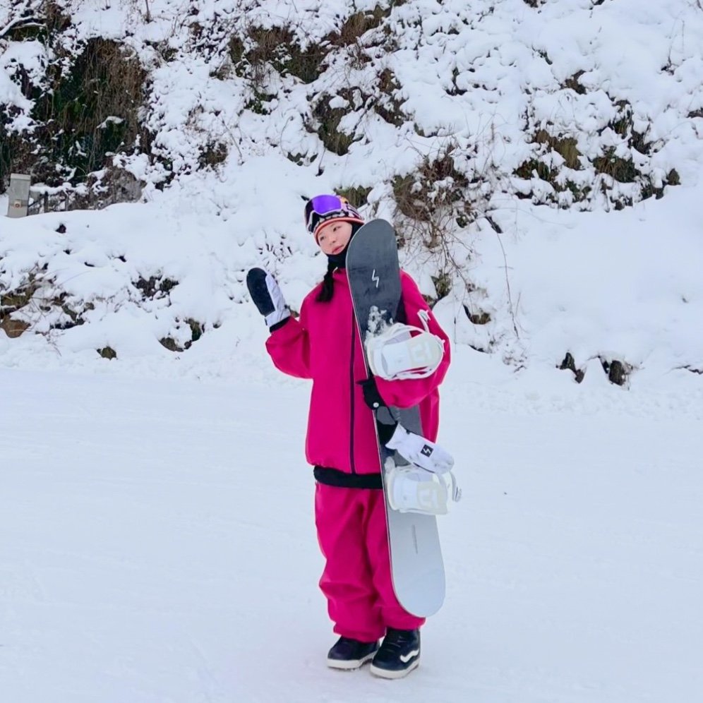 shen xiaoxian recommends bsrabbit roach-proof, wind-proof ski suit with a hood and ski pants