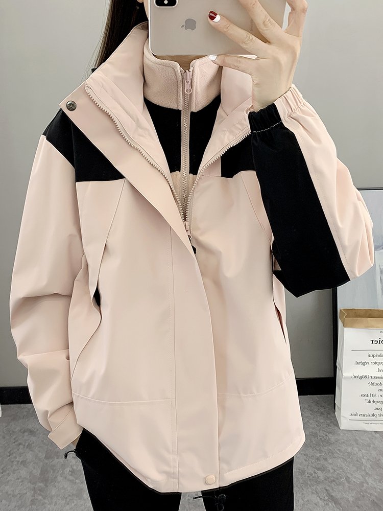 A new 2024 for the Fairer Outdoor Snatcher Coat