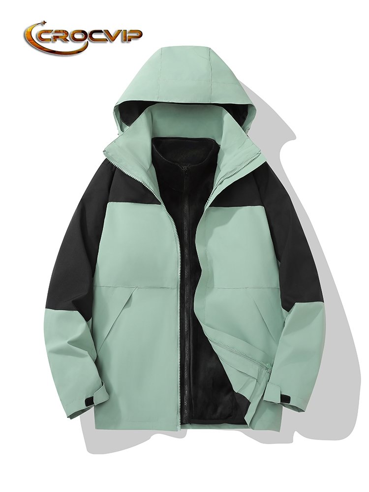 The gator's velvet and velvet can take off the spring and autumn coat and a windproof and waterproof jacket