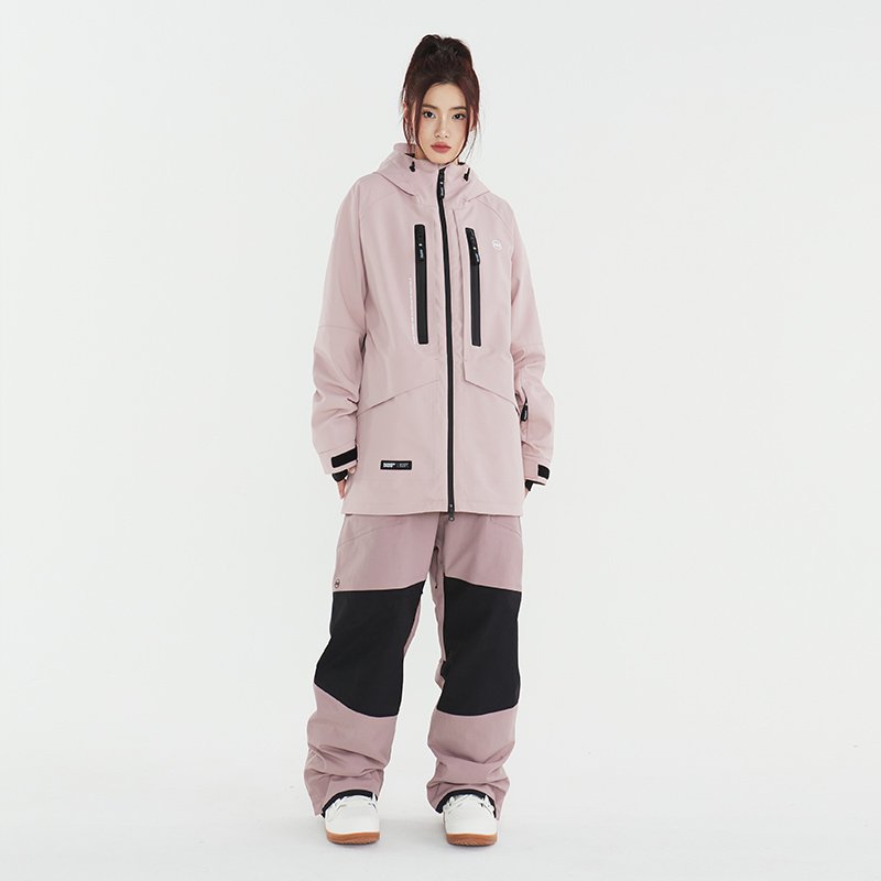 Nane's new 2022 single-board, two-board, small-board ski suit for a man in a waterproof ski suit