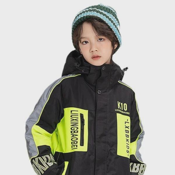 Winter children skiing suit for baby boys and girls with thick water and snow-proof country with snow-covered children