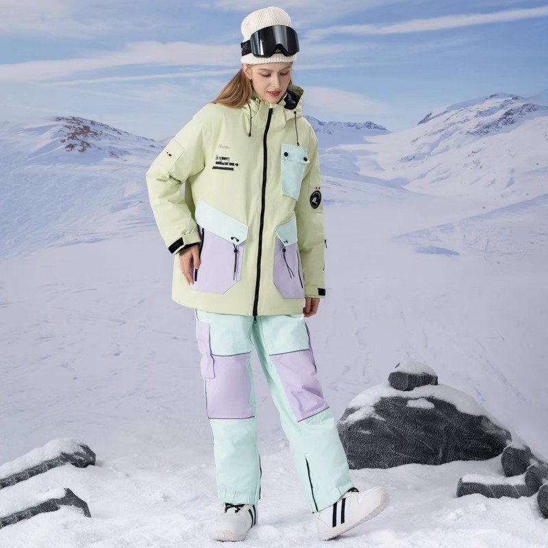 Skisuits for men and women with a thicker, warmer, warmer, thiner, warmer, and thinner
