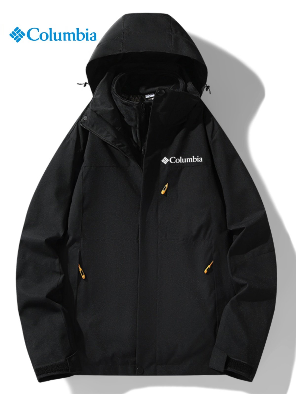 Three men and one woman in an outdoor assault suit in Colombia can take off their coats with velvet and thick windproof water