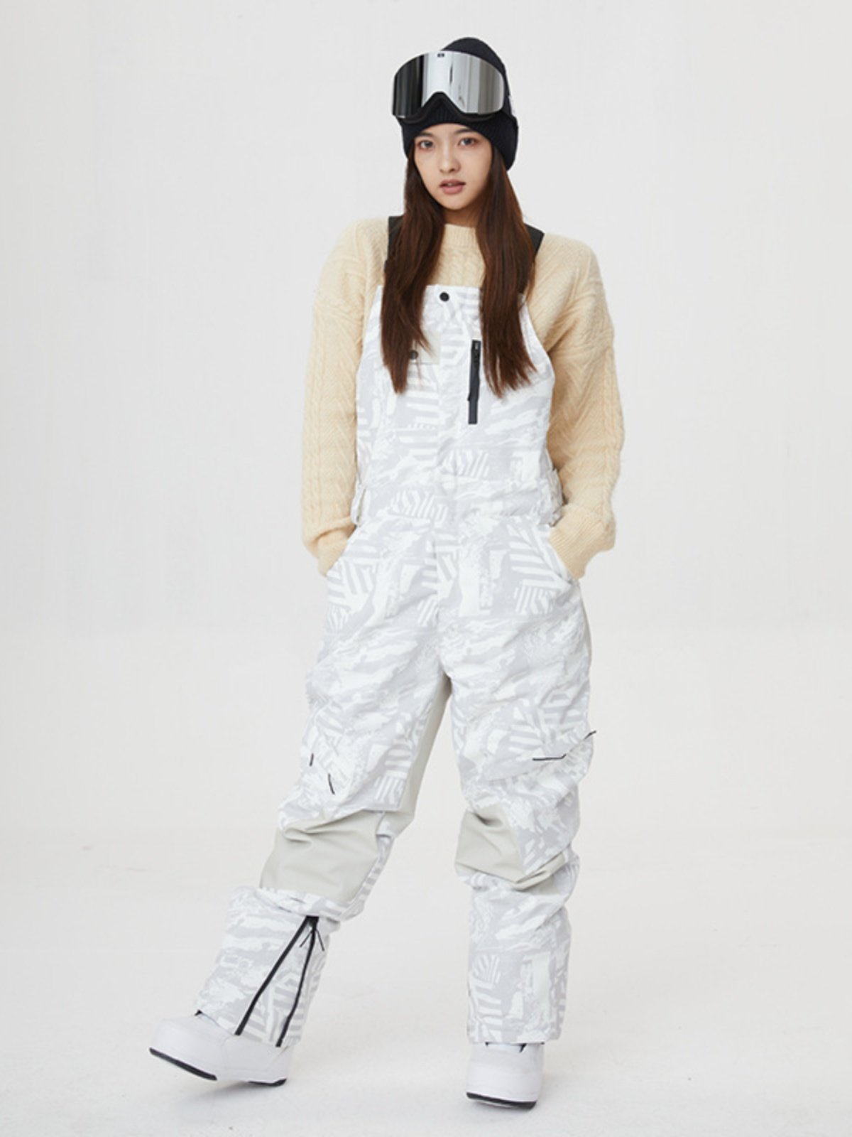 New skating suit for women, one-on-one winter wind and waterproof outdoors, with a thick skating suit for men and women