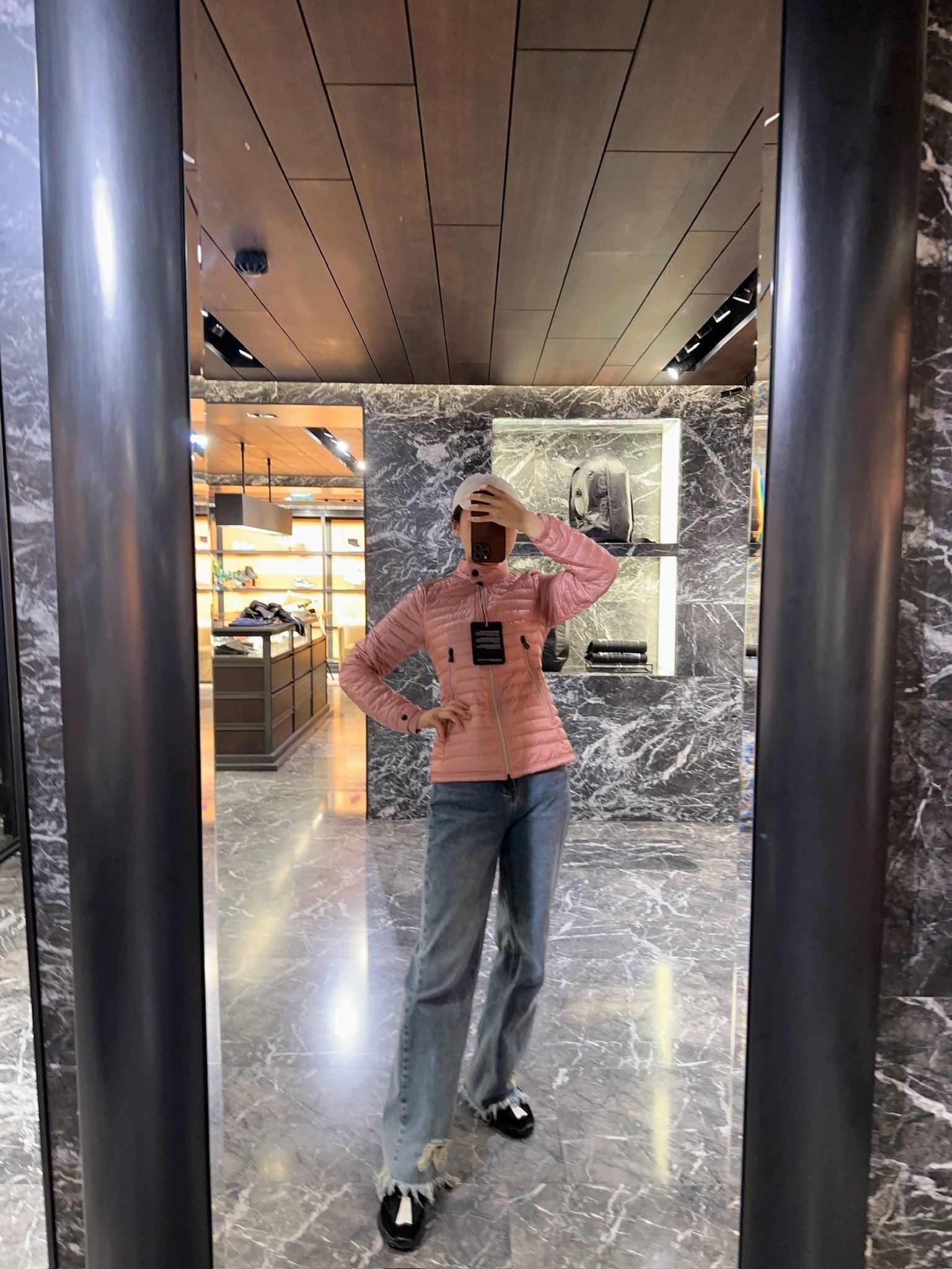 Moncler/Monk 24 Autumn-Skied-Ski-Ski-Sweety Pontaix