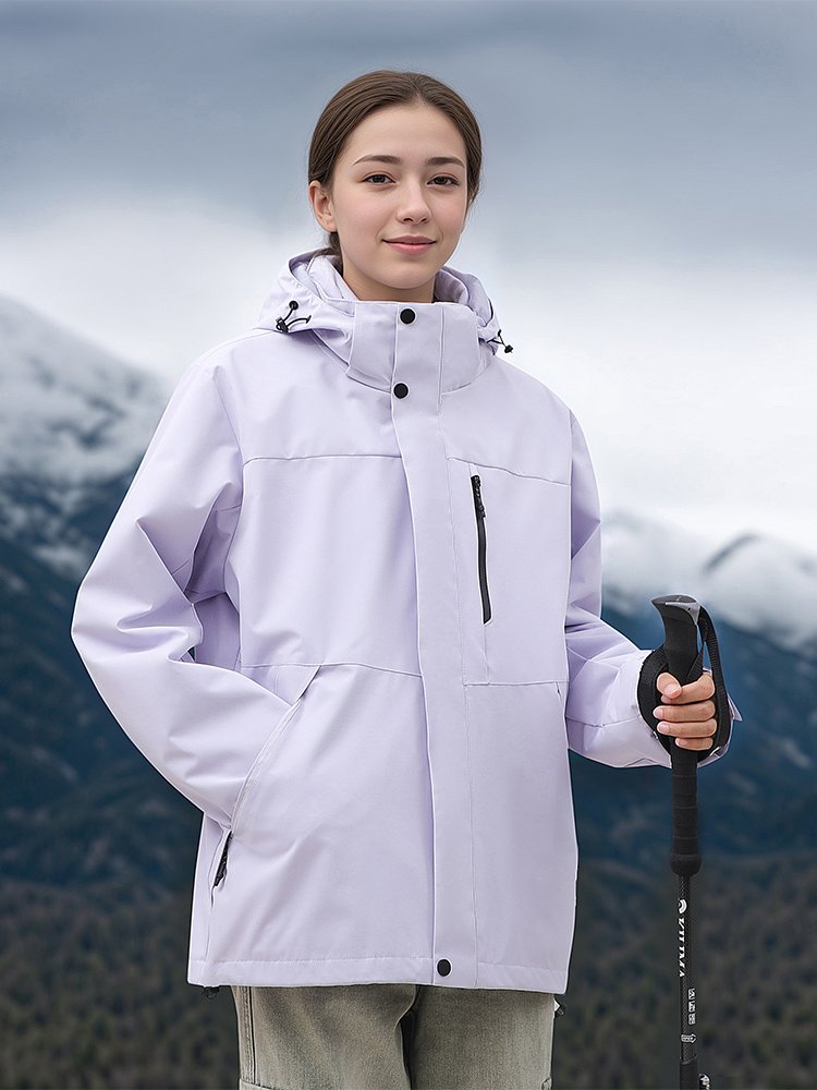 An outdoor scooter, three times a winter, removes a man's coat for a wind-proof and water-proof trip