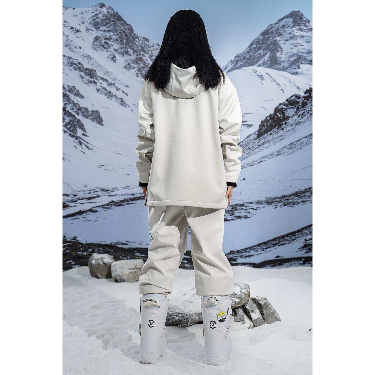 A new ski suit with a two-bed-board, waterproof, windproof and thick ski suit suit